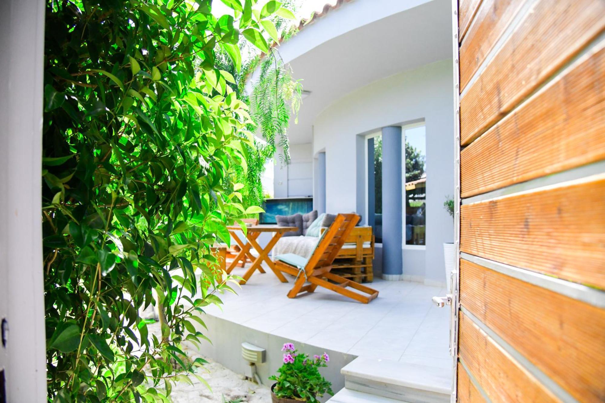 Angel Paradise Villa Corinth ภายนอก รูปภาพ
