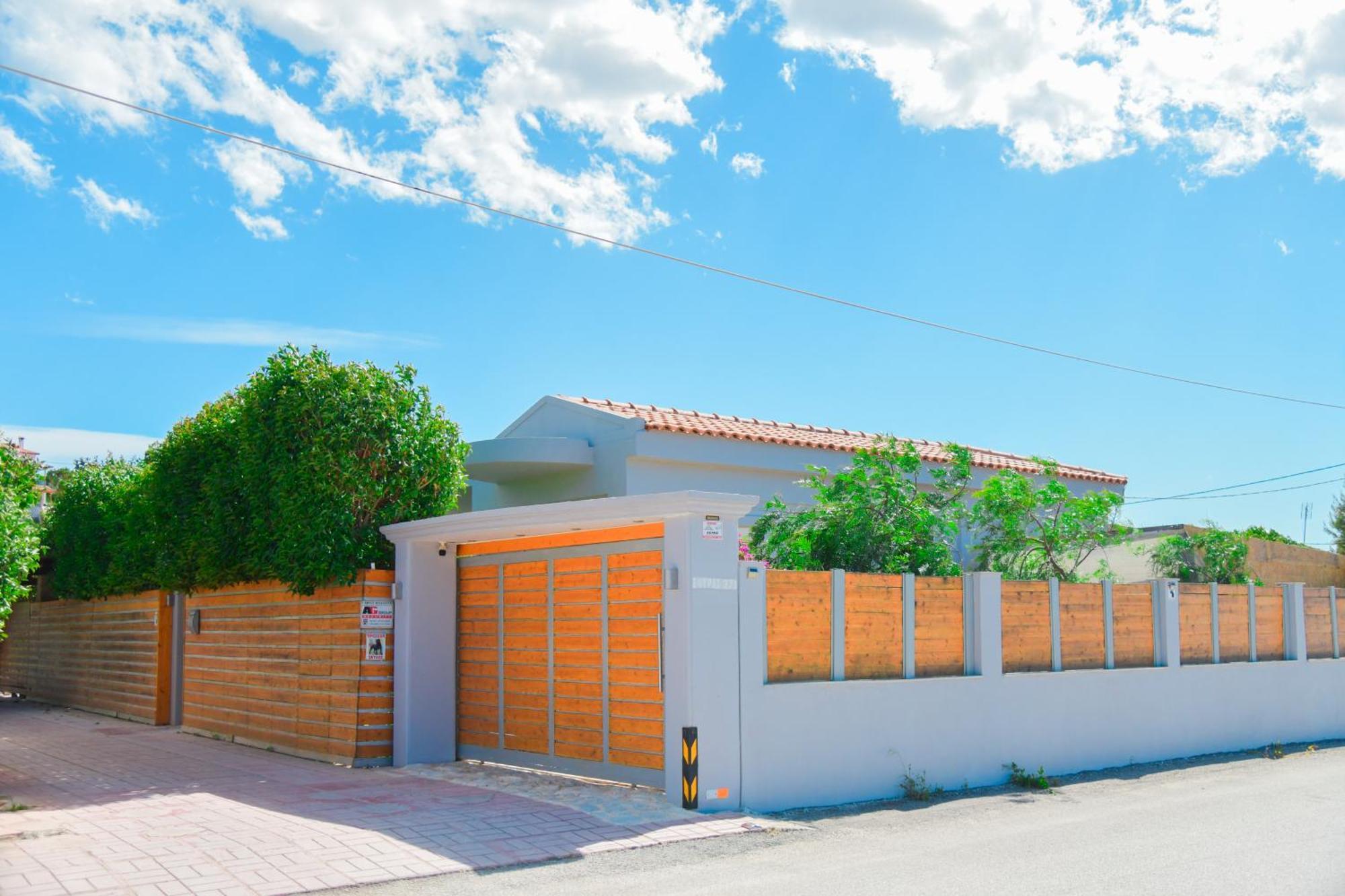 Angel Paradise Villa Corinth ภายนอก รูปภาพ