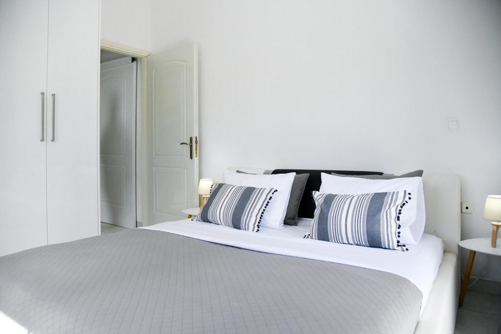 Angel Paradise Villa Corinth ภายนอก รูปภาพ