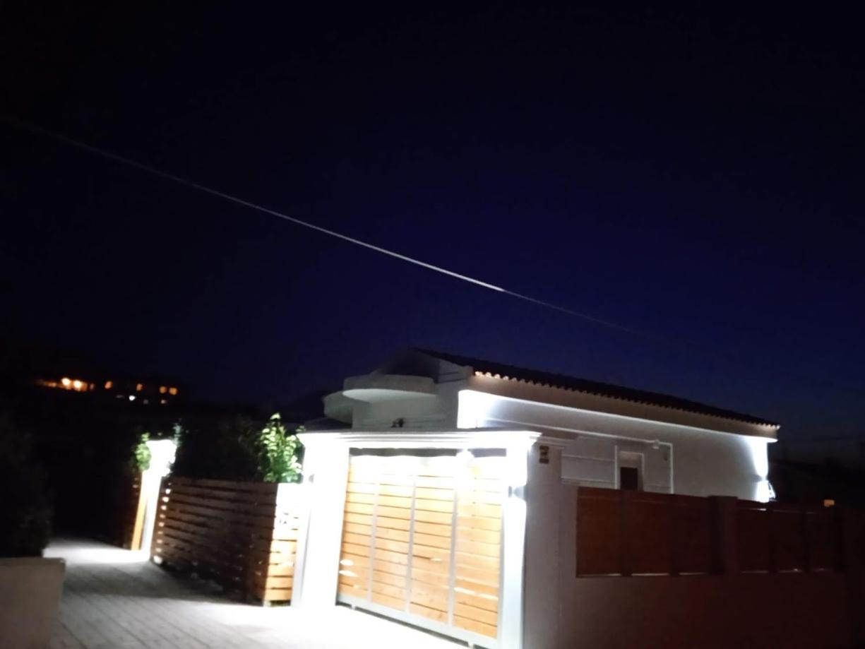 Angel Paradise Villa Corinth ภายนอก รูปภาพ